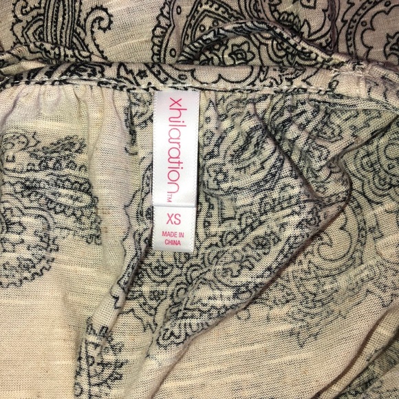 Black and cream color lace t shirt - Picture 5 of 5